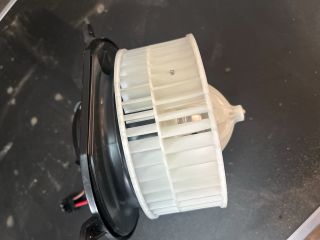 bontott MERCEDES-BENZ E-CLASS Fűtőmotor (Klímás)