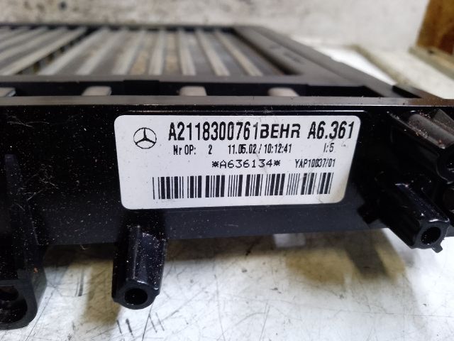 bontott MERCEDES-BENZ E-CLASS Fűtőradiátor (Elektromos)