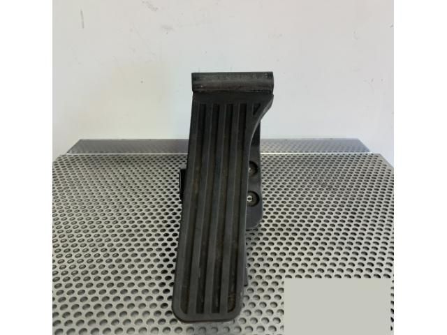 bontott MERCEDES-BENZ E-CLASS Gázpedál (Elektromos)