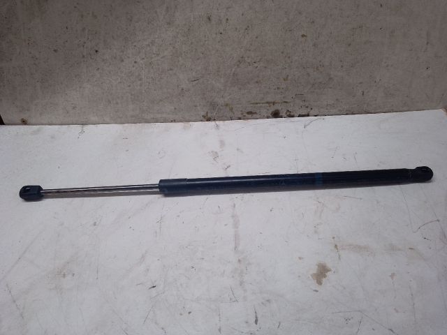 bontott MERCEDES-BENZ E-CLASS Gázrugós Kitámasztó Teleszkóp Motorháztető Jobb