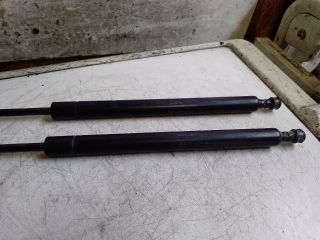 bontott MERCEDES-BENZ E-CLASS Gázrugós Kitámasztó Teleszkóp Motorháztető