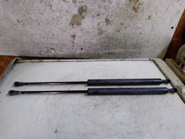 bontott MERCEDES-BENZ E-CLASS Gázrugós Kitámasztó Teleszkóp Motorháztető