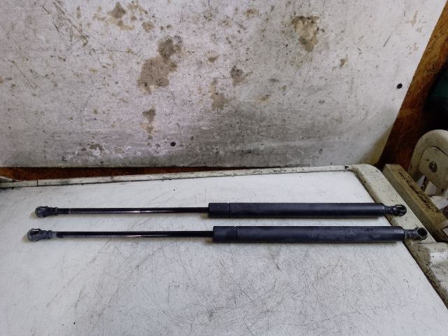 bontott MERCEDES-BENZ E-CLASS Gázrugós Kitámasztó Teleszkóp Motorháztető