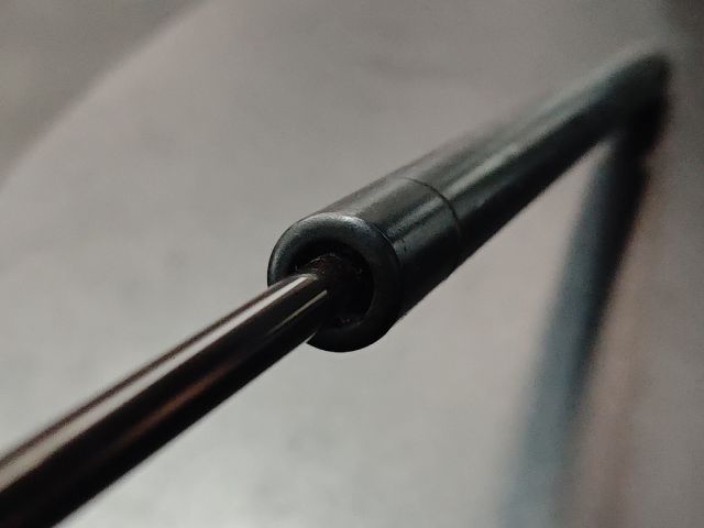 bontott MERCEDES-BENZ E-CLASS Gázrugós Kitámasztó Teleszkóp Motorháztető