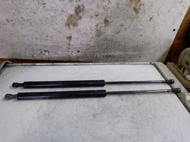 bontott MERCEDES-BENZ E-CLASS Gázrugós Kitámasztó Teleszkóp Motorháztető