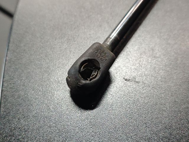 bontott MERCEDES-BENZ E-CLASS Gázrugós Kitámasztó Teleszkóp Motorháztető