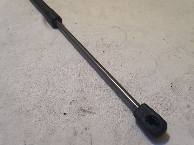 bontott MERCEDES-BENZ E-CLASS Gázrugós Kitámasztó Teleszkóp Motorháztető