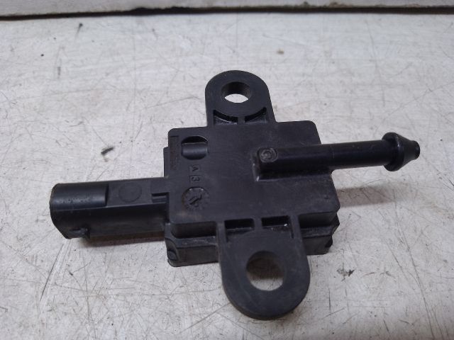 bontott MERCEDES-BENZ E-CLASS Gyalogosvédelmi Rendszer Érzékelő