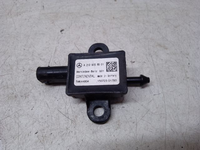 bontott MERCEDES-BENZ E-CLASS Gyalogosvédelmi Rendszer Érzékelő