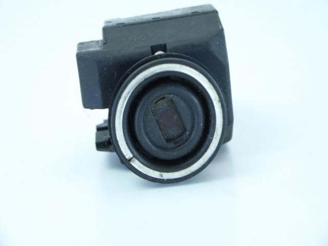 bontott MERCEDES-BENZ E-CLASS Gyújtáskapcsoló