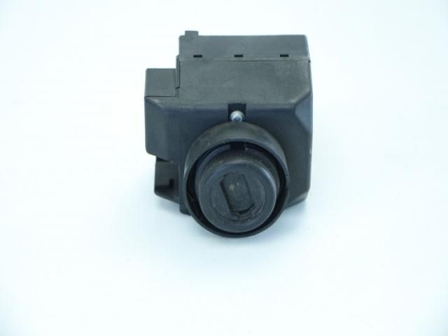 bontott MERCEDES-BENZ E-CLASS Gyújtáskapcsoló