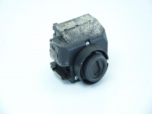 bontott MERCEDES-BENZ E-CLASS Gyújtáskapcsoló