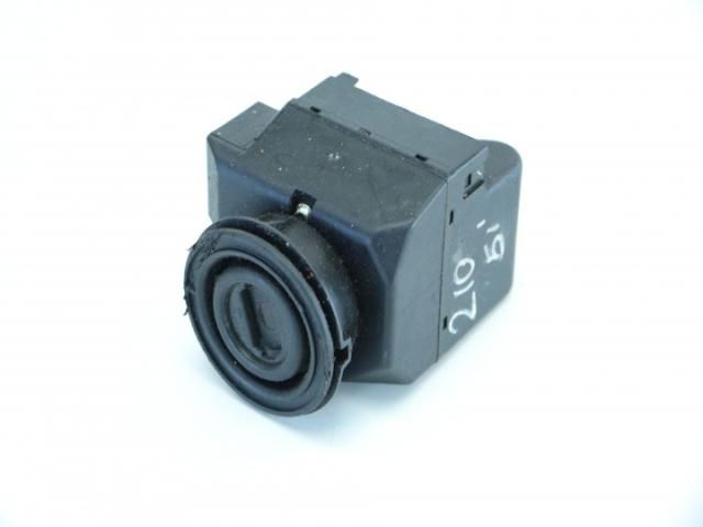 bontott MERCEDES-BENZ E-CLASS Gyújtáskapcsoló