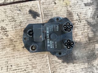 bontott MERCEDES-BENZ E-CLASS Gyújtó Elektronika