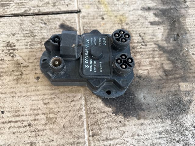 bontott MERCEDES-BENZ E-CLASS Gyújtó Elektronika