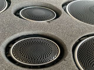 bontott MERCEDES-BENZ E-CLASS Hangszóró Burkolat (Pozíciófüggetlen)