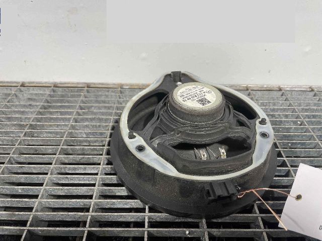 bontott MERCEDES-BENZ E-CLASS Hangszóró (Pozíciófüggetlen)