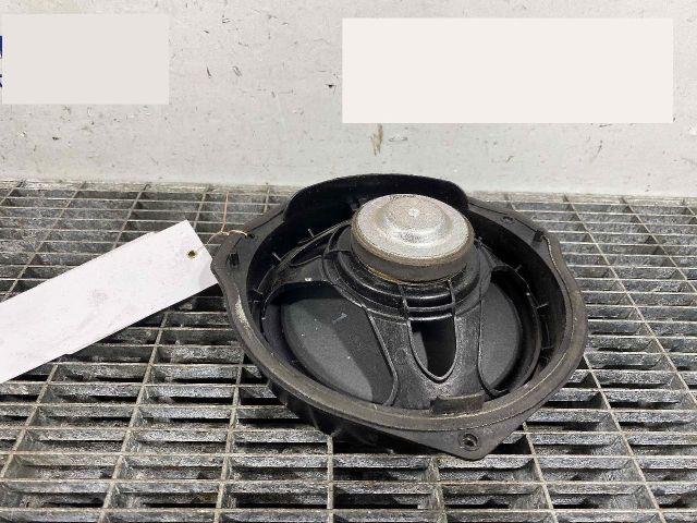 bontott MERCEDES-BENZ E-CLASS Hangszóró (Pozíciófüggetlen)