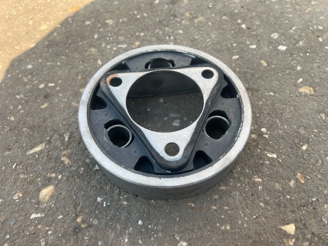 bontott MERCEDES-BENZ E-CLASS Hardy Tárcsa