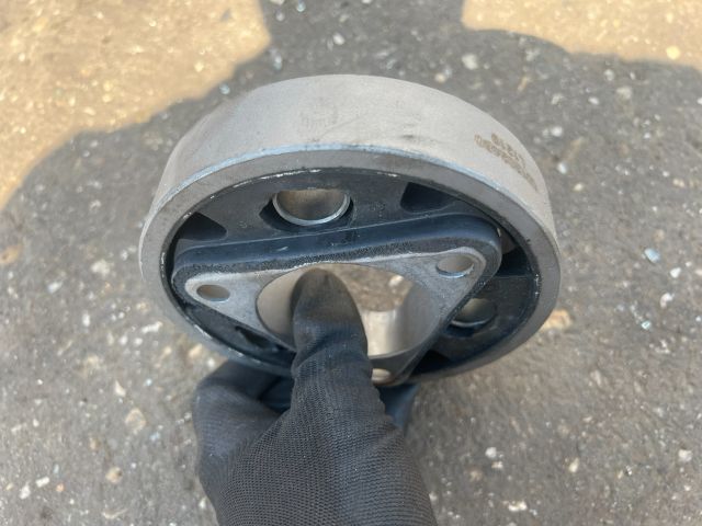 bontott MERCEDES-BENZ E-CLASS Hardy Tárcsa