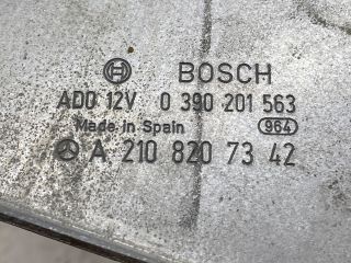 bontott MERCEDES-BENZ E-CLASS Hátsó Ablaktörlő Motor