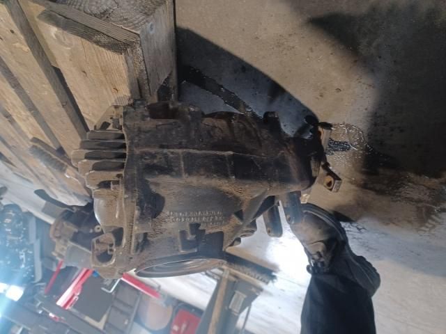 bontott MERCEDES-BENZ E-CLASS Hátsó Differenciálmű