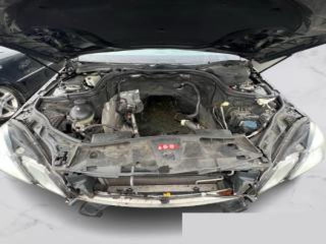 bontott MERCEDES-BENZ E-CLASS Hátsó Hamutartó