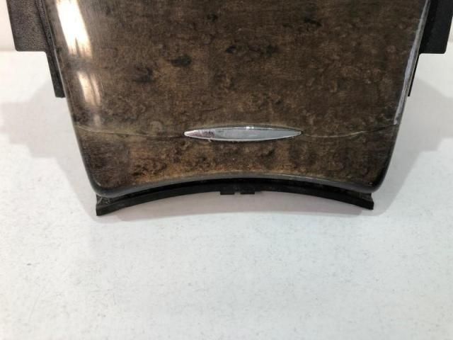 bontott MERCEDES-BENZ E-CLASS Hátsó Hamutartó