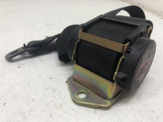 bontott MERCEDES-BENZ E-CLASS Hátsó középső Biztonsági Öv