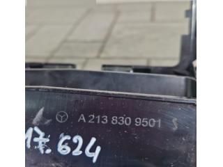 bontott MERCEDES-BENZ E-CLASS Hátsó középső Szellőző