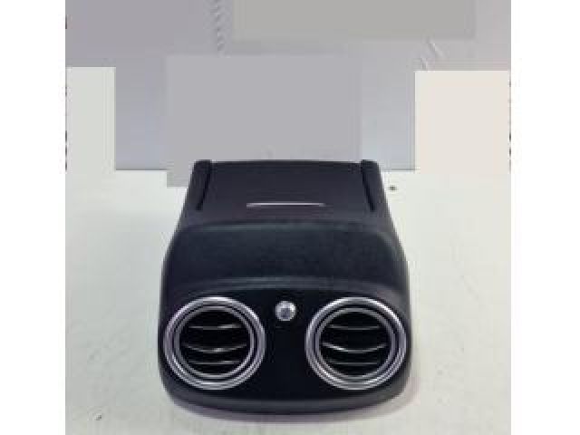 bontott MERCEDES-BENZ E-CLASS Hátsó középső Szellőző