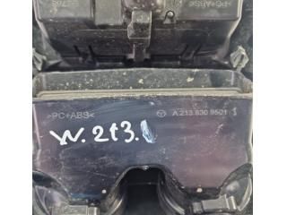 bontott MERCEDES-BENZ E-CLASS Hátsó középső Szellőző