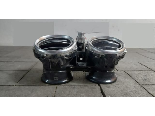 bontott MERCEDES-BENZ E-CLASS Hátsó középső Szellőző