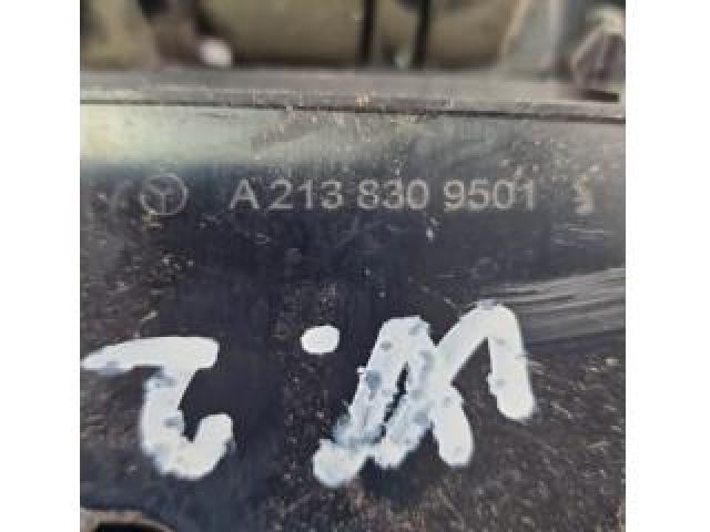 bontott MERCEDES-BENZ E-CLASS Hátsó középső Szellőző