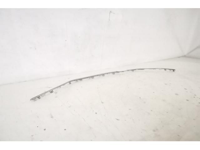 bontott MERCEDES-BENZ E-CLASS Hátsó Lökhárító Díszléc