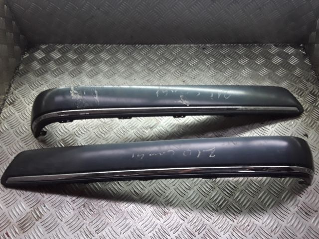 bontott MERCEDES-BENZ E-CLASS Hátsó Lökhárító Díszléc