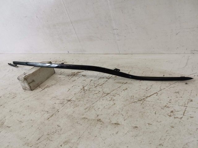 bontott MERCEDES-BENZ E-CLASS Hátsó Lökhárító Díszléc