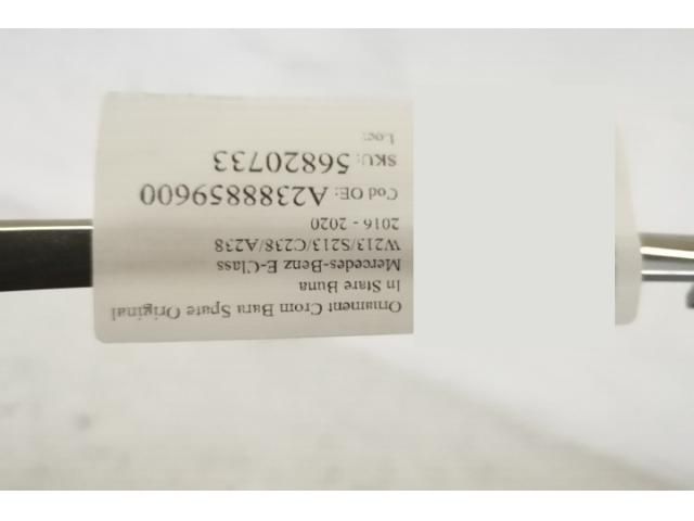 bontott MERCEDES-BENZ E-CLASS Hátsó Lökhárító Díszléc