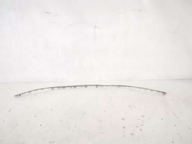 bontott MERCEDES-BENZ E-CLASS Hátsó Lökhárító Díszléc