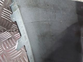 bontott MERCEDES-BENZ E-CLASS Hátsó Lökhárító Díszléc