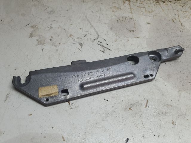 bontott MERCEDES-BENZ E-CLASS Hátsó Lökhárító Merevítő (Fém)