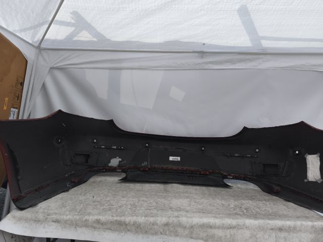 bontott MERCEDES-BENZ E-CLASS Hátsó Lökhárító (Részeivel)