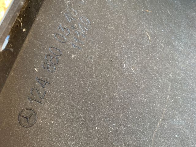 bontott MERCEDES-BENZ E-CLASS Hátsó Lökhárító (Részeivel)