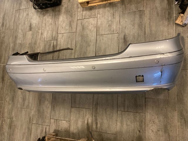 bontott MERCEDES-BENZ E-CLASS Hátsó Lökhárító (Részeivel)