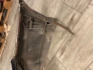 bontott MERCEDES-BENZ E-CLASS Hátsó Lökhárító (Részeivel)