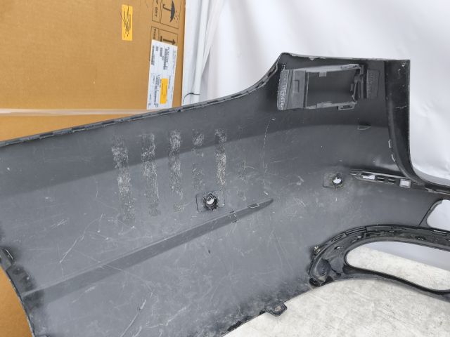 bontott MERCEDES-BENZ E-CLASS Hátsó Lökhárító (Részeivel)