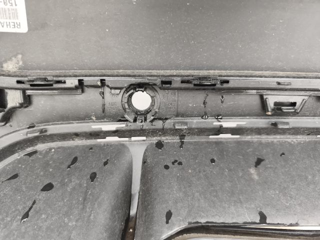 bontott MERCEDES-BENZ E-CLASS Hátsó Lökhárító (Részeivel)