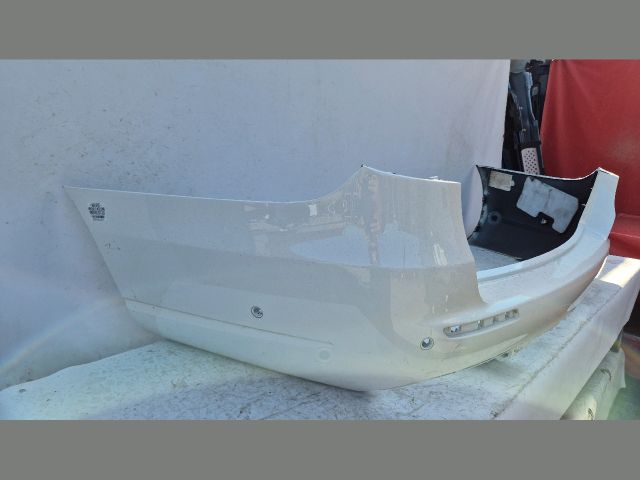 bontott MERCEDES-BENZ E-CLASS Hátsó Lökhárító (Üresen)