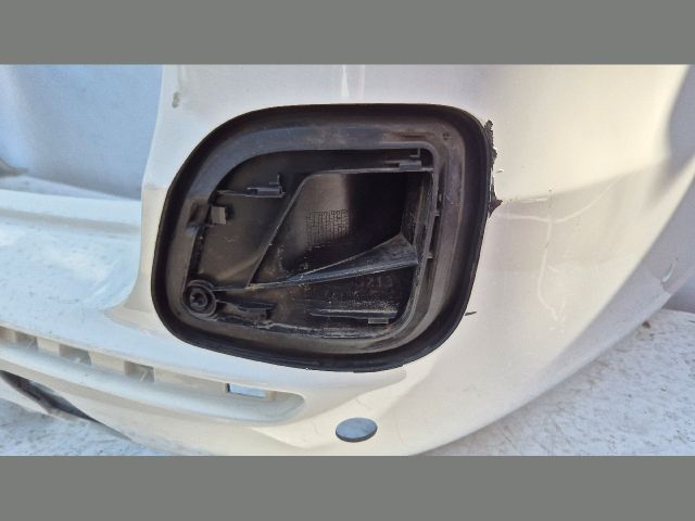 bontott MERCEDES-BENZ E-CLASS Hátsó Lökhárító (Üresen)