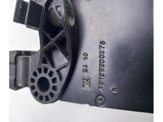 bontott MERCEDES-BENZ E-CLASS Hátsó Üléstámla Döntő Kar / Gomb